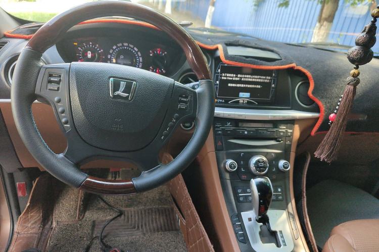 Used Luxgen Great 7 SUV 2013 Limited-Edition Sharp Edition 2.2T All-Wheel-Drive Prestige Model
