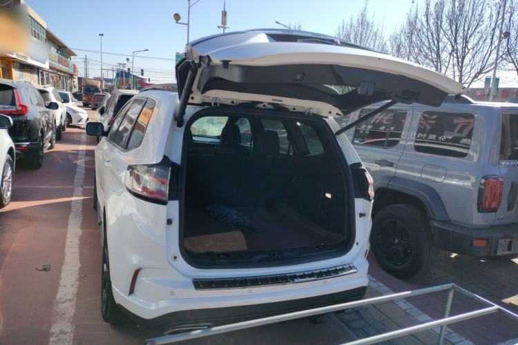 Used Ford Edge 2021 PLUS EcoBoost 245 Two-Wheel-Drive ST-Line 5-Seater