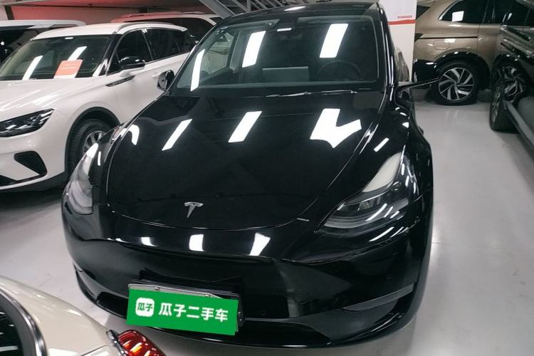 Used Tesla Model Y 2021 Long-Range All-Wheel-Drive Version
