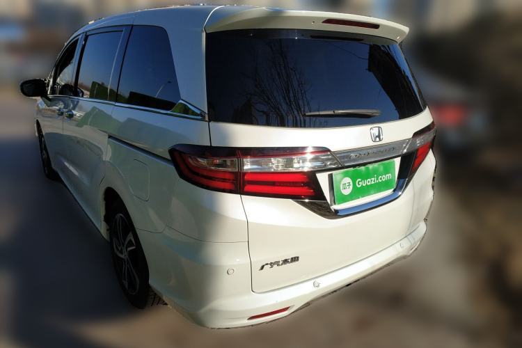 Used Honda Odyssey 2015 Updated Version 2.4L Smart Edition
