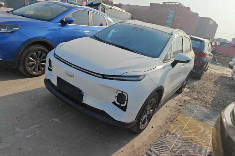 Used Geometry E Firefly 2024 401 km Fluorescent
