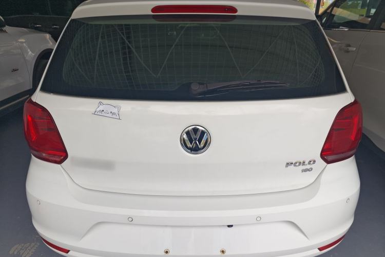 Used Volkswagen Polo 2016 1.6L Automatic Comfort Model
