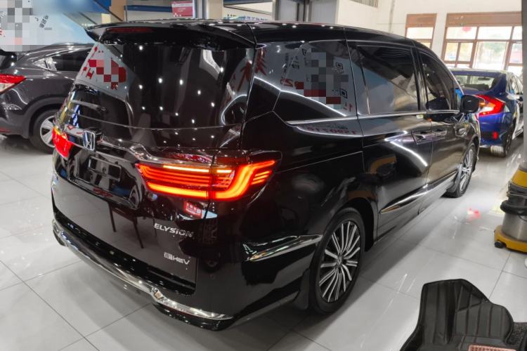 Used Honda Elysion 2024 2.0L eHEV Ultimate Edition