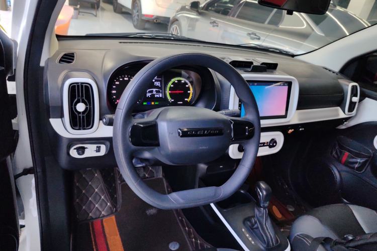 Used Roewe Clever 2022 311km QiQi BoBo Edition
