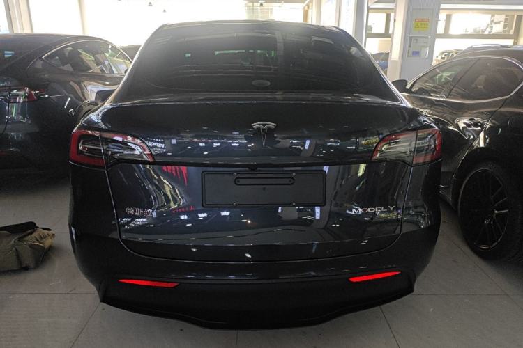 Used Tesla Model Y 2024 Rear-Wheel-Drive Version