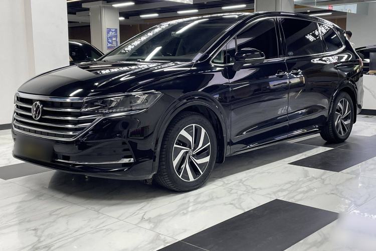 Used Volkswagen Viloran 2023 380TSI Luxury Edition
