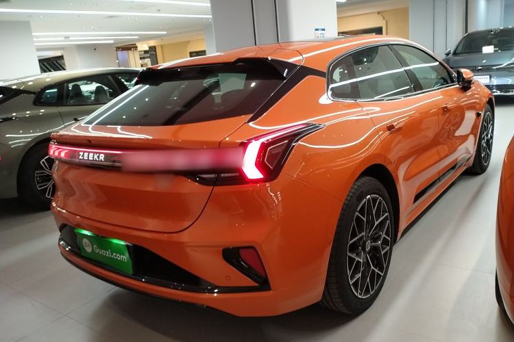 Used Zeekr 001 2025 WE Edition 100 kWh Rear-Wheel Drive