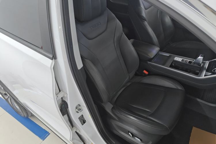 Used Chery Tiggo 8 2023 Kunpeng Edition 290TGDI Automatic Excellence Model
