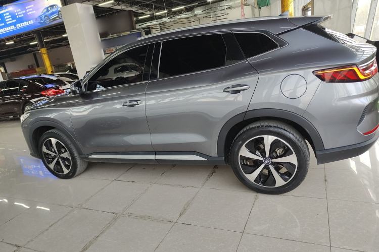 Used BYD Song PLUS New Energy 2021 EV Deluxe Model
