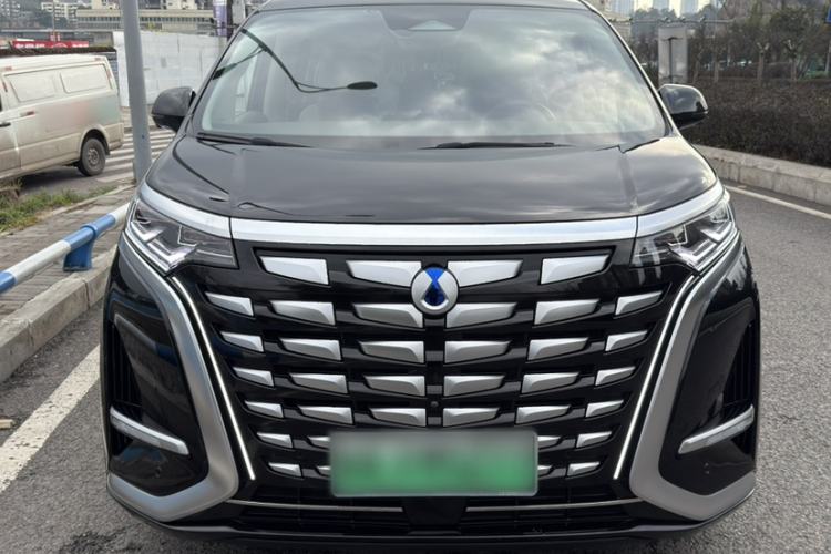 Used Denza D9 2024 DM-i 980 Four-Wheel Drive Flagship Model