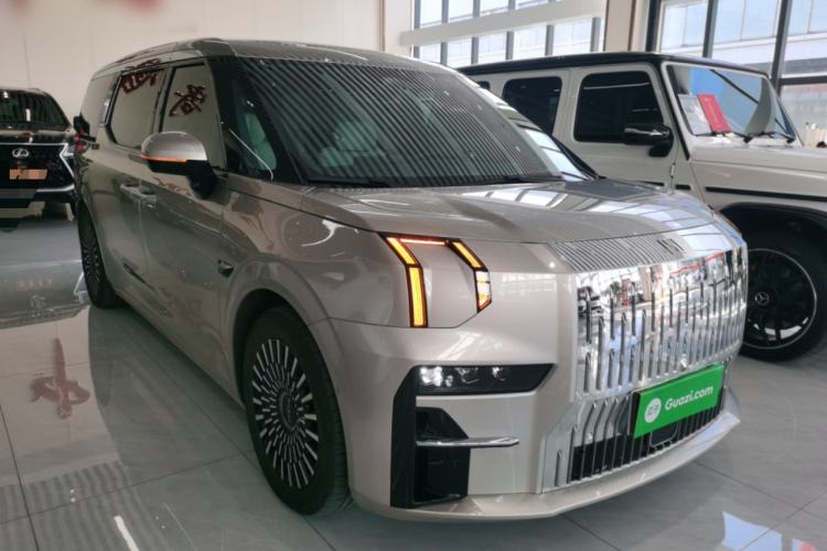 Used Zeekr 009 2022 WE Edition
