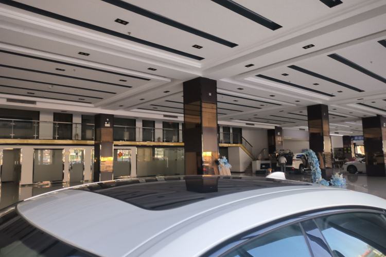 Used BMW 2 Series (Import) 2021 225i Four-Door Coupe M Sport Night Edition
