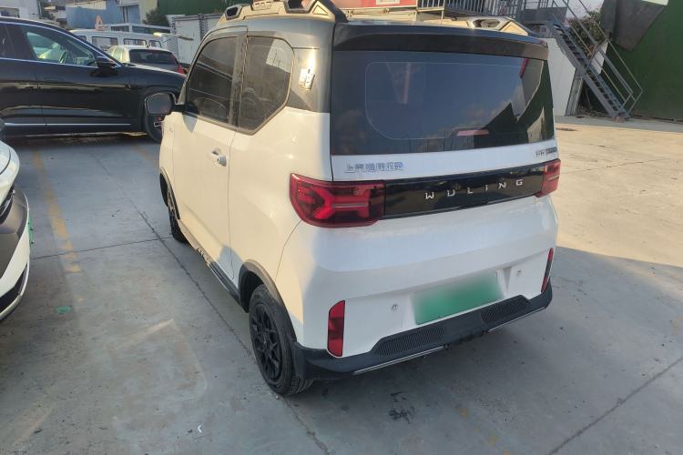 Used Wuling Hongguang MINIEV 2022 GAMEBOY 200km Gaming Edition with Lithium Iron Phosphate
