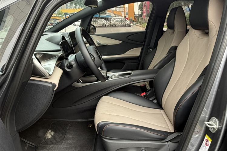 Used BYD Dolphin 2023 420 km Free Version
