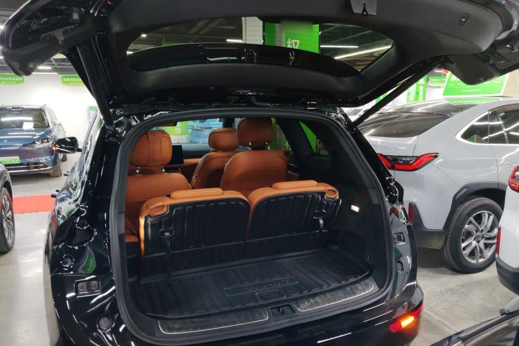 Used Hima AITO M7 2024 1.5T Intelligent Driving 4WD Ultra Version 6 Seats
