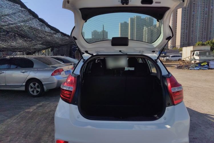 Used Toyota YARiS L 2016 Revised 1.5E CVT Charming Edition