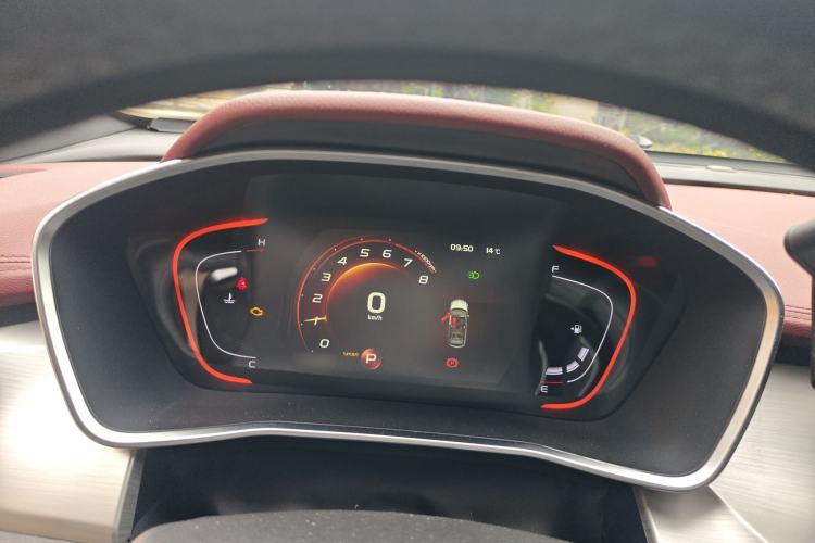 Used Geely Auto Coolray 2019 260T DCT Explorer China V Standard
