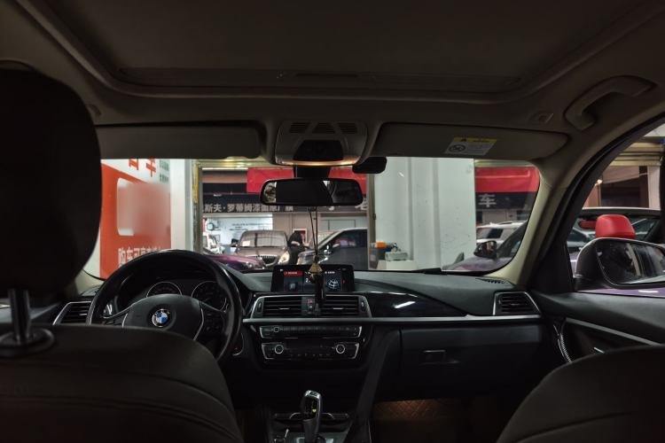 Used BMW 3 Series 2019 320Li Fashion Model
