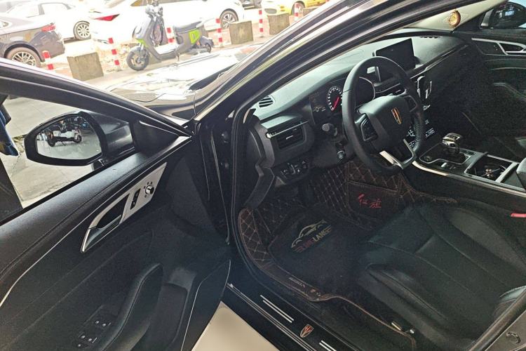 Used Hongqi H5 2022 Classic Model 1.8T Automatic Smart Connect Flagship Edition
