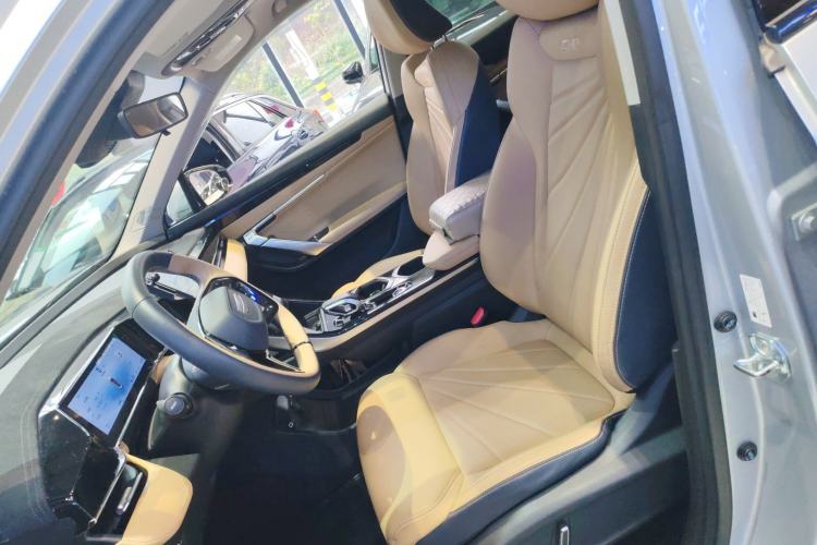 Used Geely Auto FX11 2023 1.5TD DCT Prestige Edition
