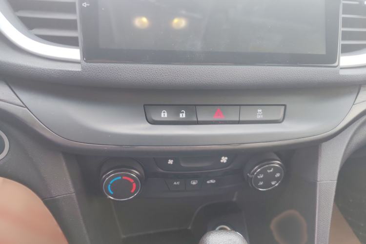 Used Buick Excelle GX 2018 18T Automatic Elite Model
