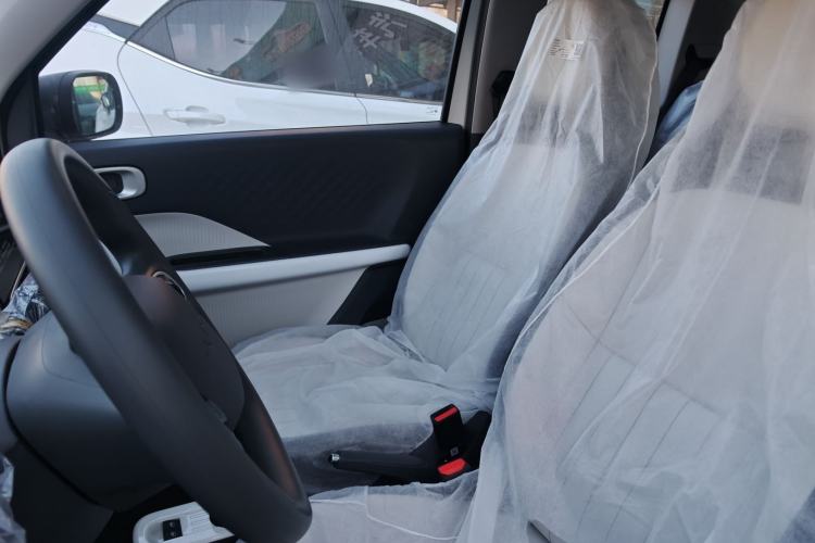 Used Livan Blue Balloon 
