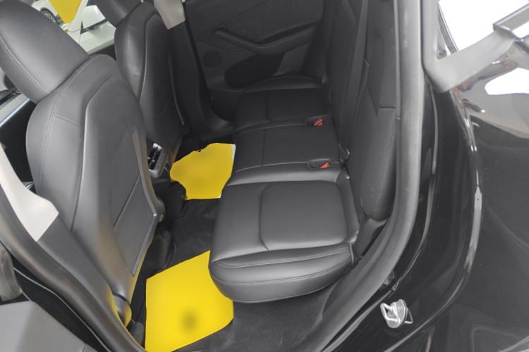 Used Tesla Model Y 2023 Rear-Wheel-Drive Version
