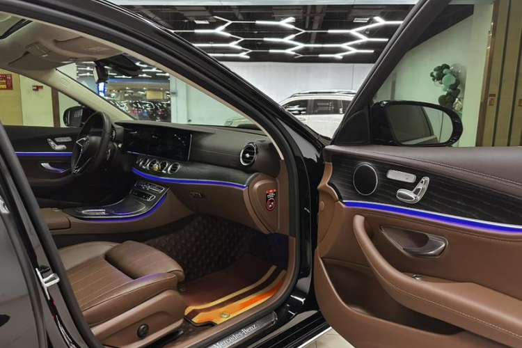 Used Mercedes-Benz E-Class 2023 E 260 L