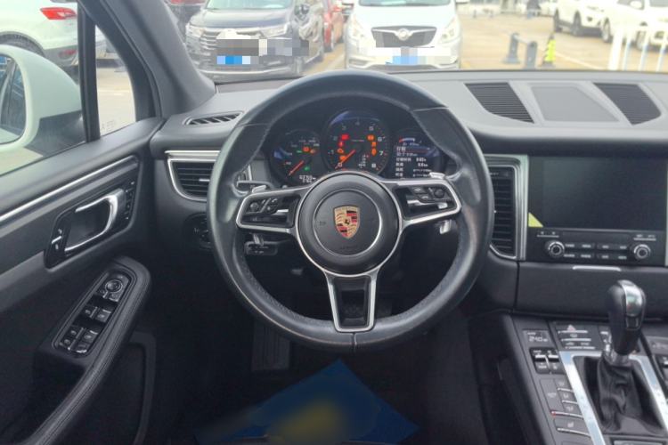 Used Porsche Macan 2017 Macan 2.0T
