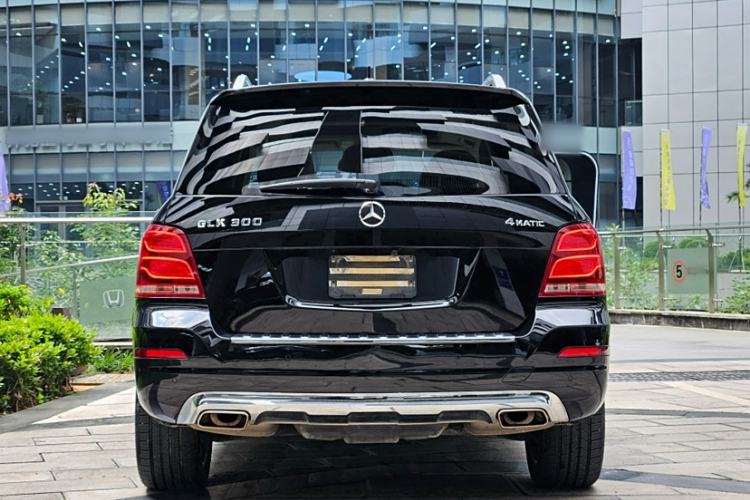 Used Mercedes-Benz GLK-Class 2013 Facelift GLK 300 4MATIC Fashion Edition
