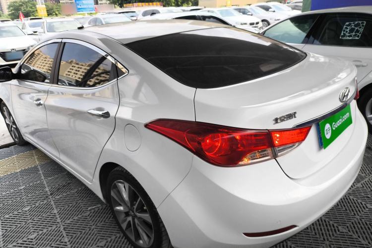 Used Hyundai Elantra 2015 1.6L Automatic Luxury Model