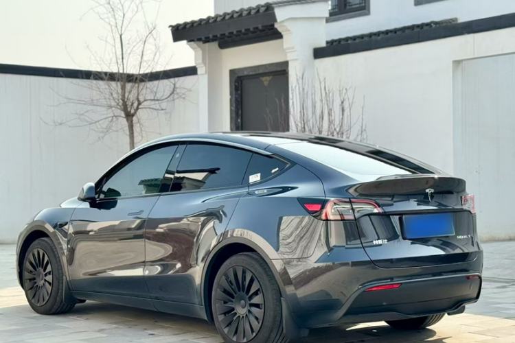 Used Tesla Model Y 2024 Rear-Wheel-Drive Version