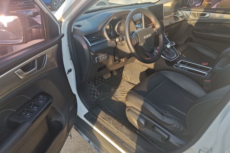 Used Haval M6 2021 PLUS 1.5T DCT Luxury Smart Connectivity Model