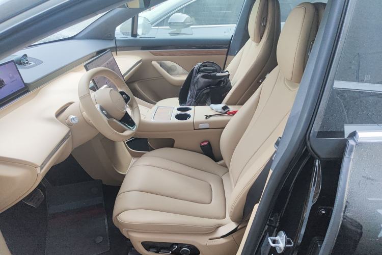 Used Hima Luxeed R7 2024 All-Electric 736 km Ultra
