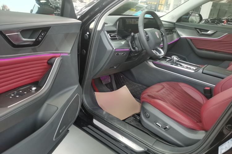 Used Hongqi HS5 2023 2.0T Qixiang Pro Edition
