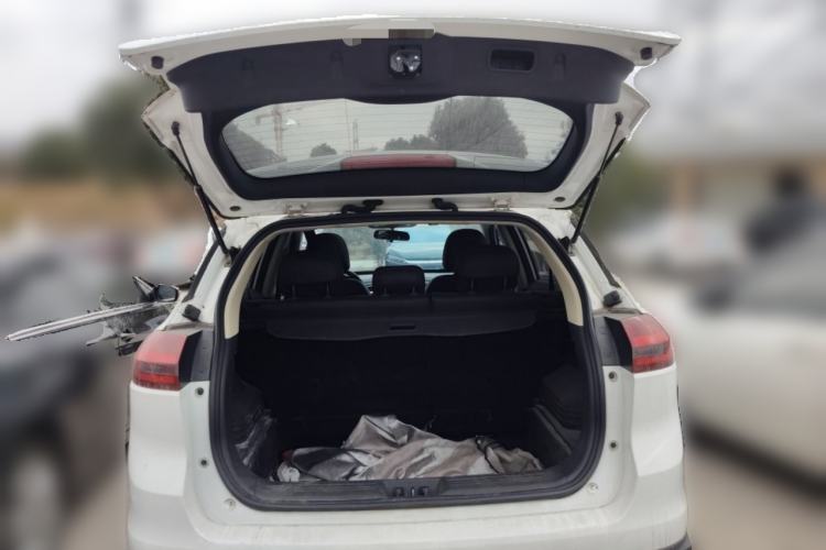 Used Geely Auto Emgrand X7 Sport 2020 1.8TD DCT Two-Wheel Drive Smart Connect 4G-Enabled Version
