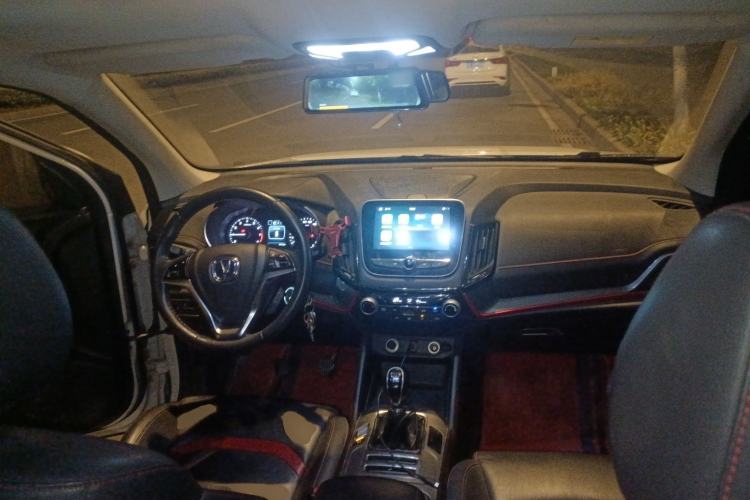 Used Changan CS55 2018 1.5T Manual Colorful Model China V Standard
