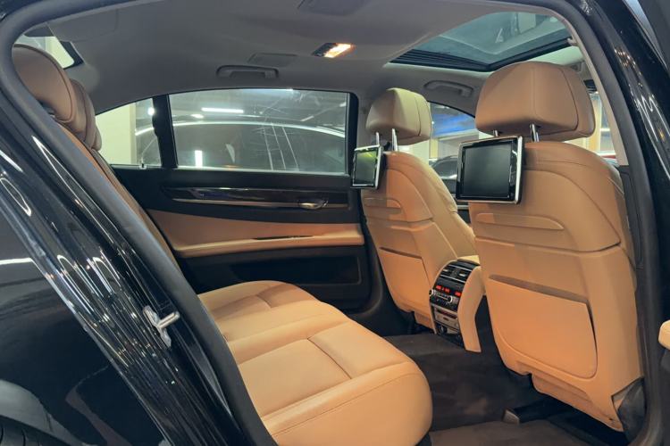 Used BMW 7 Series 2013 740Li Leading Model