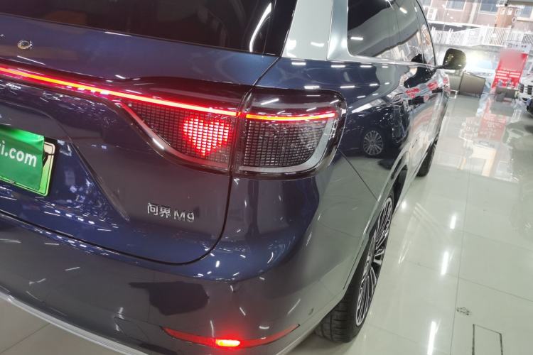 Used Hima AITO M9 2024 Range-Extended Ultra Version 42 kWh 6-Seater Model
