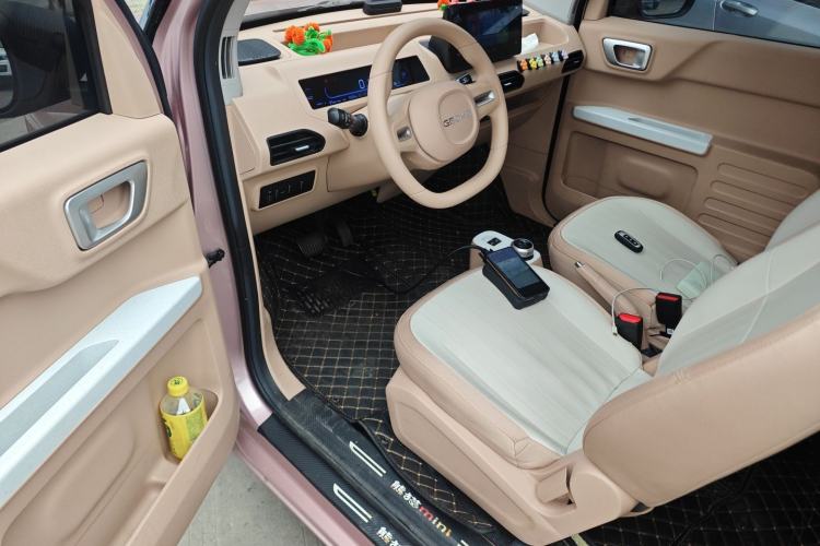 Used Geely Galaxy Panda 2024 Panda Mini 200km Endurance Bear