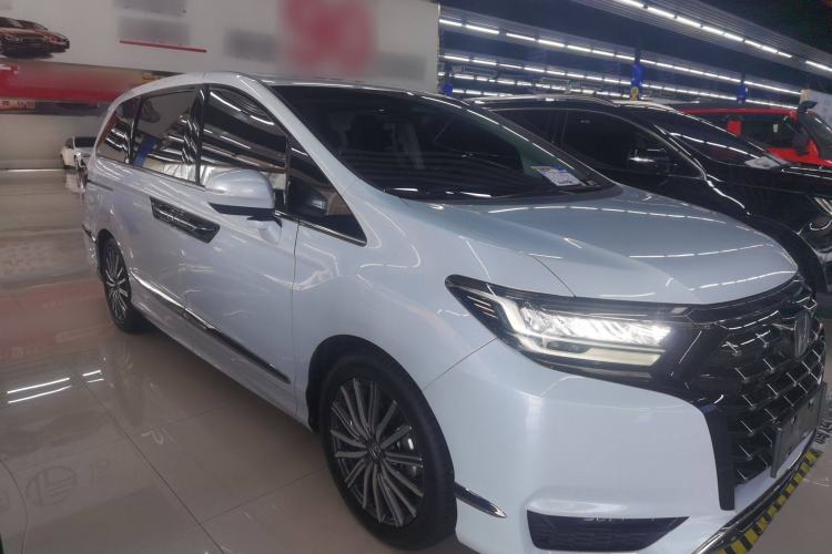 Used Honda Elysion 2024 2.0L eHEV Luxury Edition
