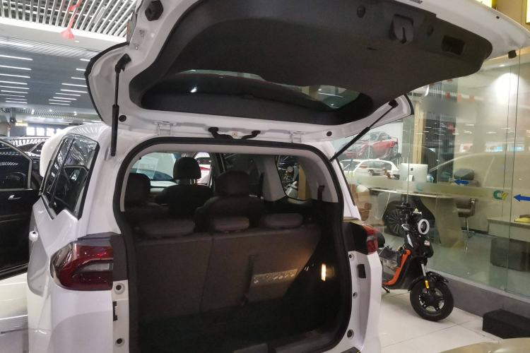 Used GAC Trumpchi M6 2019 270T DCT Luxury Edition (7-seater) China VI