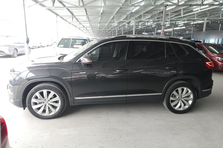 Used Volkswagen Tayron 2020 330TSI Two-Wheel Drive Luxury Connected Pro Edition