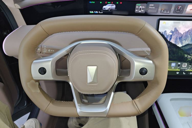 Used  07 2024 Pro+ Range-Extended Edition
