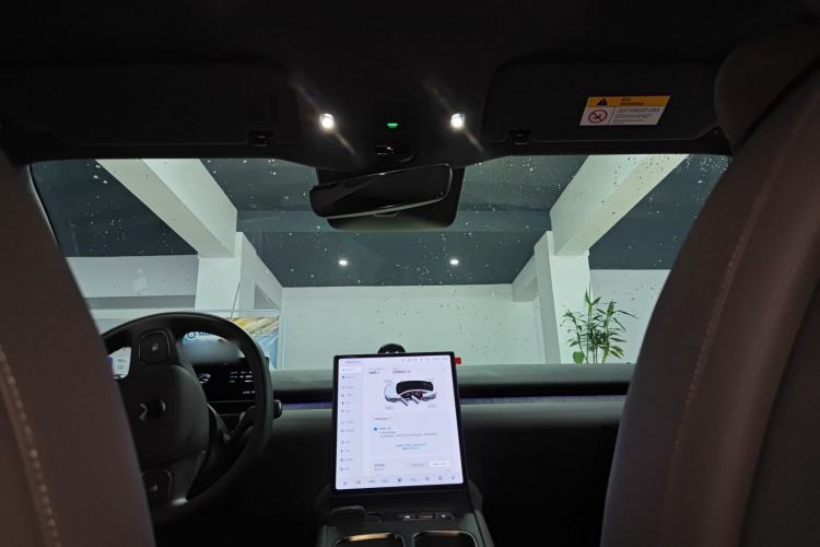 Used Nio ET7 2024 75 kWh Executive Edition
