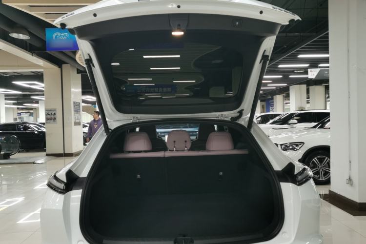 Used ONVO L60 2024 60 kWh Rear-Drive Version
