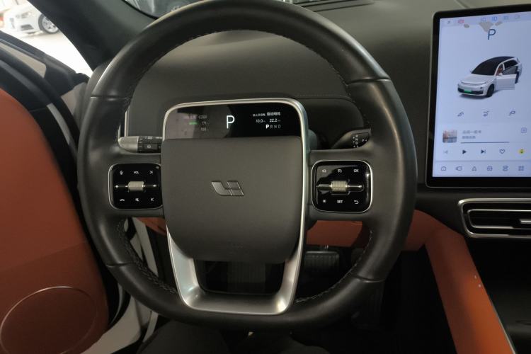 Used Li Auto L7 2023 Pro Model
