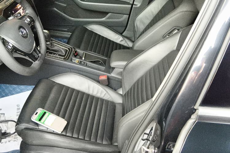 Used Volkswagen Magotan 2019 330TSI DSG Luxury Version China VI Standard