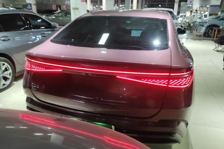 Used BYD Seal 2023 DM-i 1.5T 121km Flagship Model
