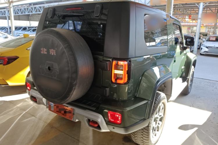 Used  BJ40 2020 2.0T Automatic Four-Wheel Drive Tribute Edition 2020 Xieke Version
